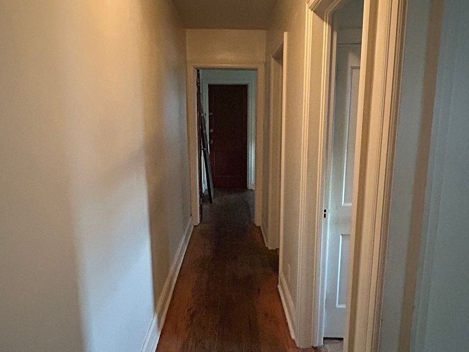 2nd image of 2700 Derry St APT 2