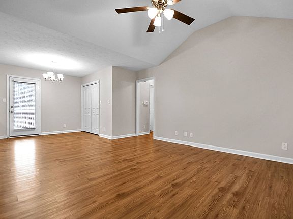 2nd image of 3414 Fox Meadow Way