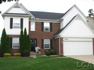 32864 Gateway Dr, Romulus, MI 48174