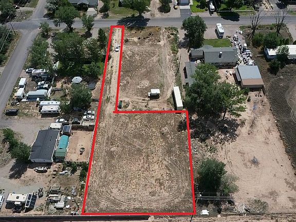 2nd image of 3975 N Driftwood Ln