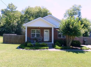 325 Blakemore Ave, Gallatin, TN 37066