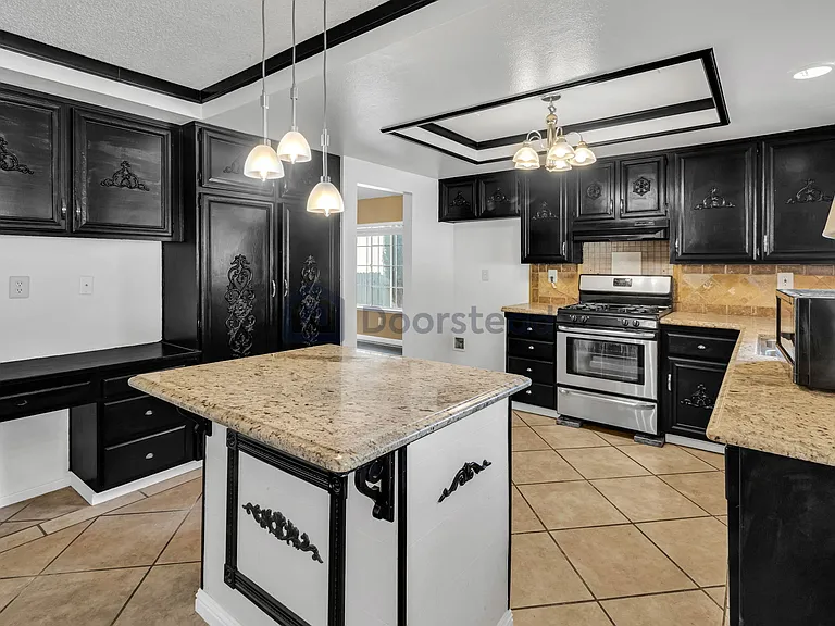 3387 Graywood Ct — Photo 13