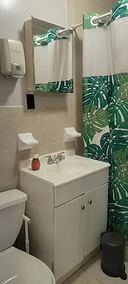 Rented by Obiajula Ugbomah, LREB | media 18