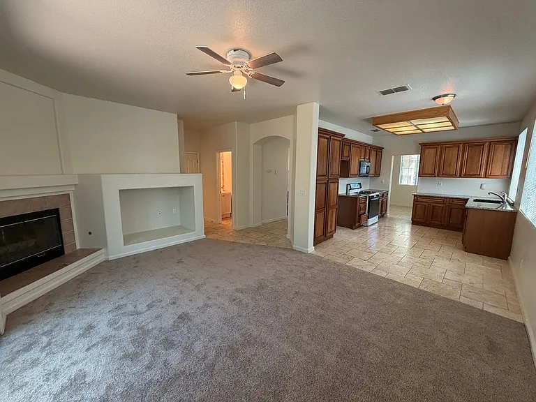 2821 Babson Dr — Photo 11