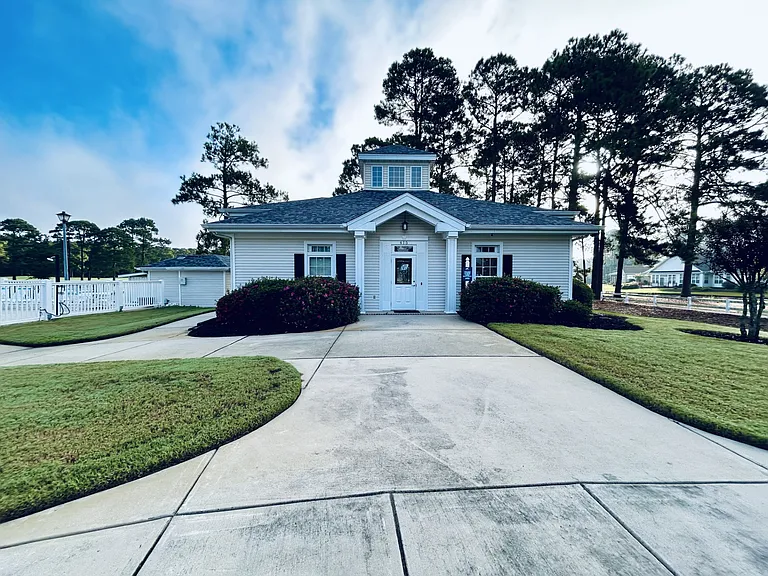 Clubhhouse_09202024