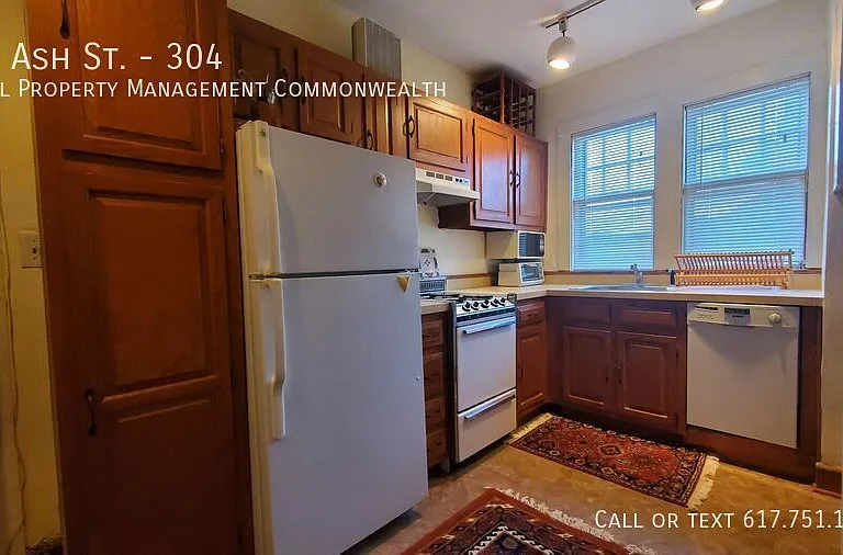 34 Ash St #304 — Photo 7