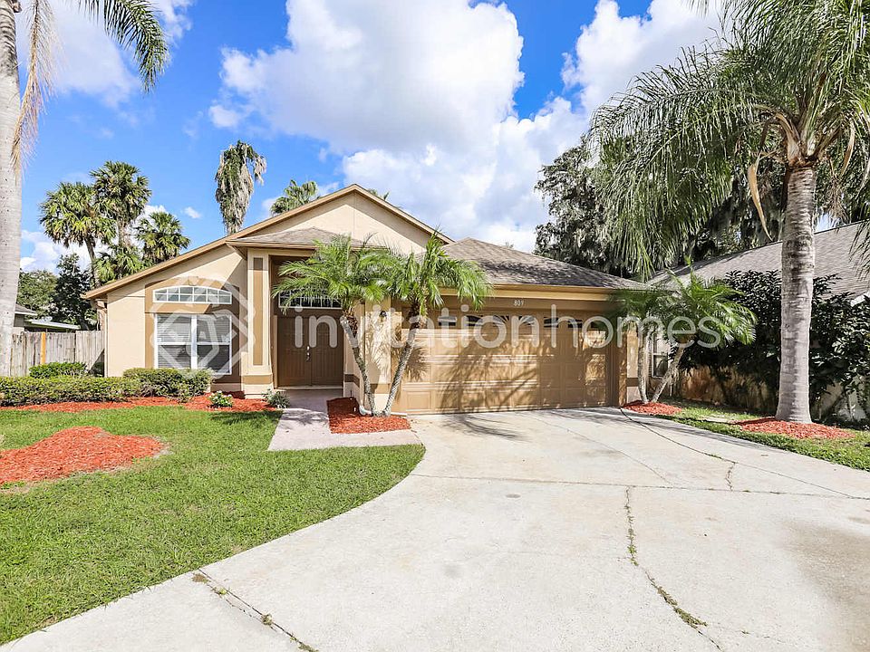 1st image of 809 Delfino Pl