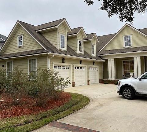 3rd image of 180 Clearlake Dr