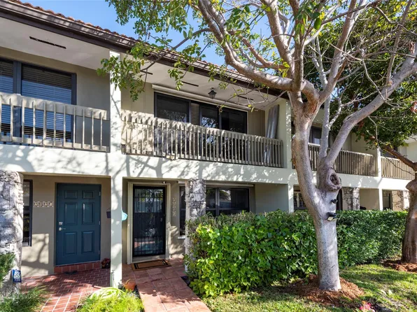 2831 NE 60th Street #2831, Fort Lauderdale, FL 33308