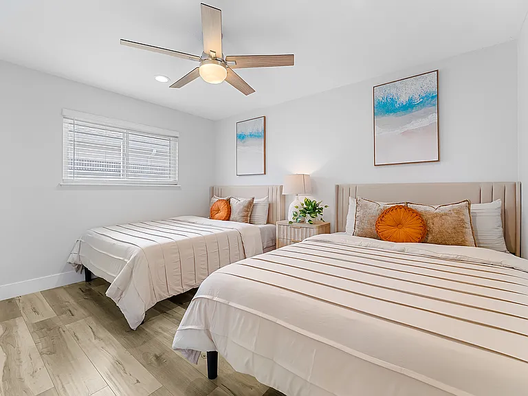 6051 Summerdale Dr — Photo 10