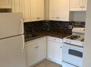 25-94 36th St #5, Astoria, NY 11103