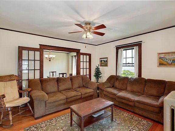 2nd image of 26 Woodward Ave #1