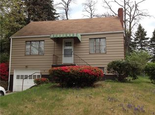 12333 Maple Ln, Irwin, PA 15642