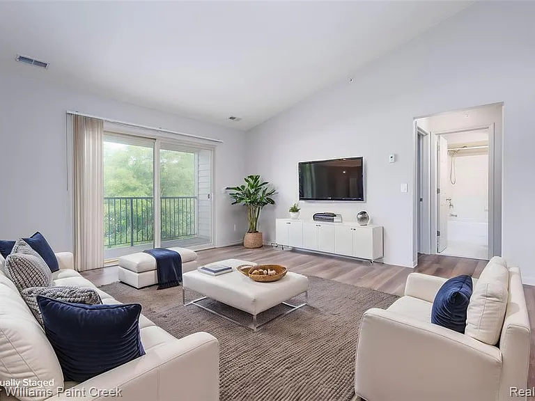 2635 Greenstone Blvd #509 — Photo 9