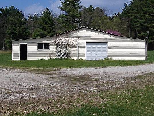 3rd image of 1402 Township Road 2450n
