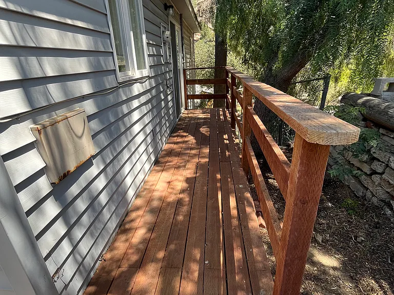 1068 Alta Vista Rd — Photo 10