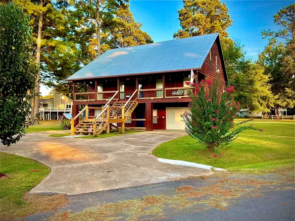 635 Rivermont Dr, Carrollton, AL 35447