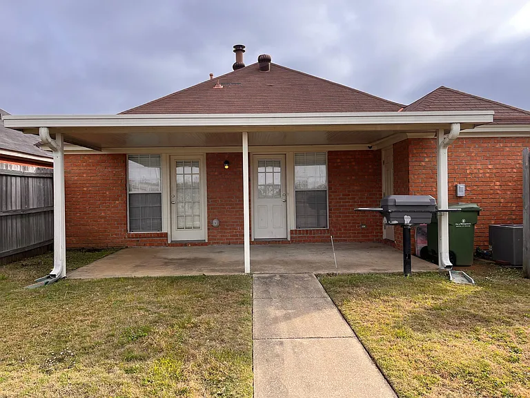 2044 W Aberdeen Dr — Photo 11
