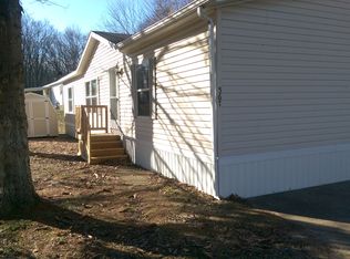 567 Crab Apple Trl, Hanover, MI 49241