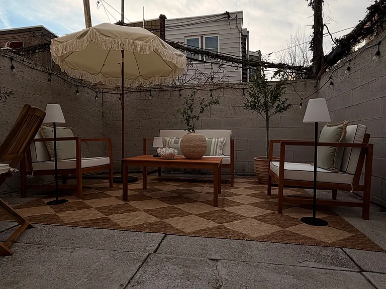 2408 S Darien St — Photo 45