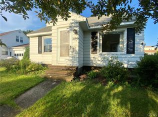 354 Roxford Rd N, Syracuse, NY 13208