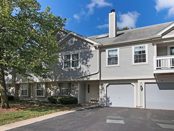 Attached One Car Garage with Interior Hallway Access