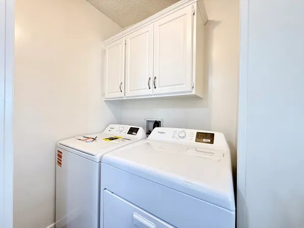 35 Walnut Via, Anaheim, CA 92801