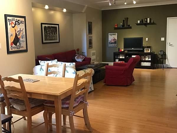 574 48th St APT 202, Oakland, CA 94609 | Zillow