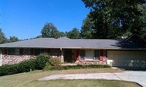1st image of 1302 Stoneybrook Dr