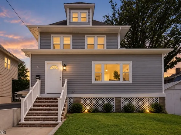 146 Poplar St, Ridgefield Park Village, NJ 07660
