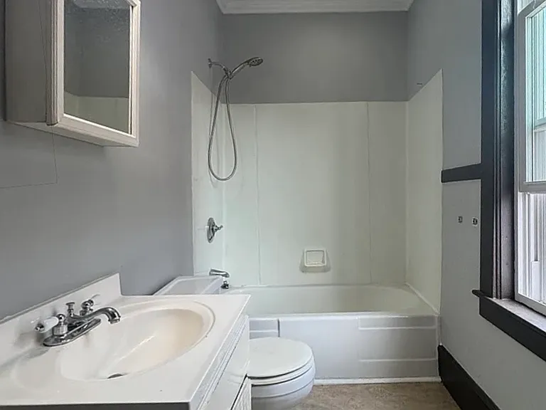 31 Chestnut St #2-C — Photo 15