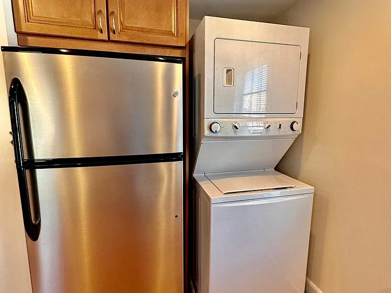 New St — Photo 2