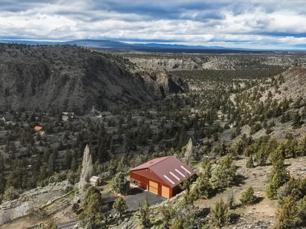 12550 NW Steelhead Falls Dr, Terrebonne, OR 97760