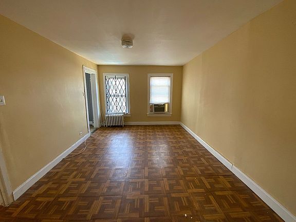 2nd image of 448 47th St Floor 2