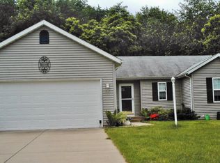 11214 Mayapple Trl S, Osceola, IN 46561