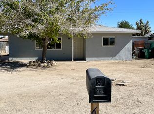 6971 Tamarisk Ave, Yucca Valley, CA 92284
