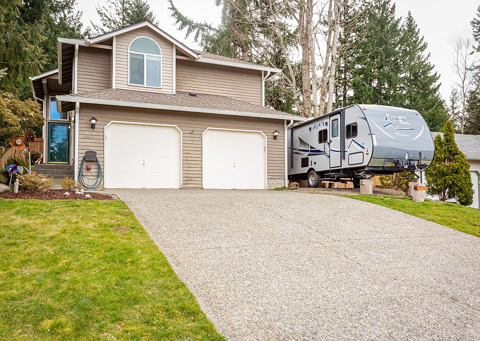1st image of 12213 205th Avenue Ct E