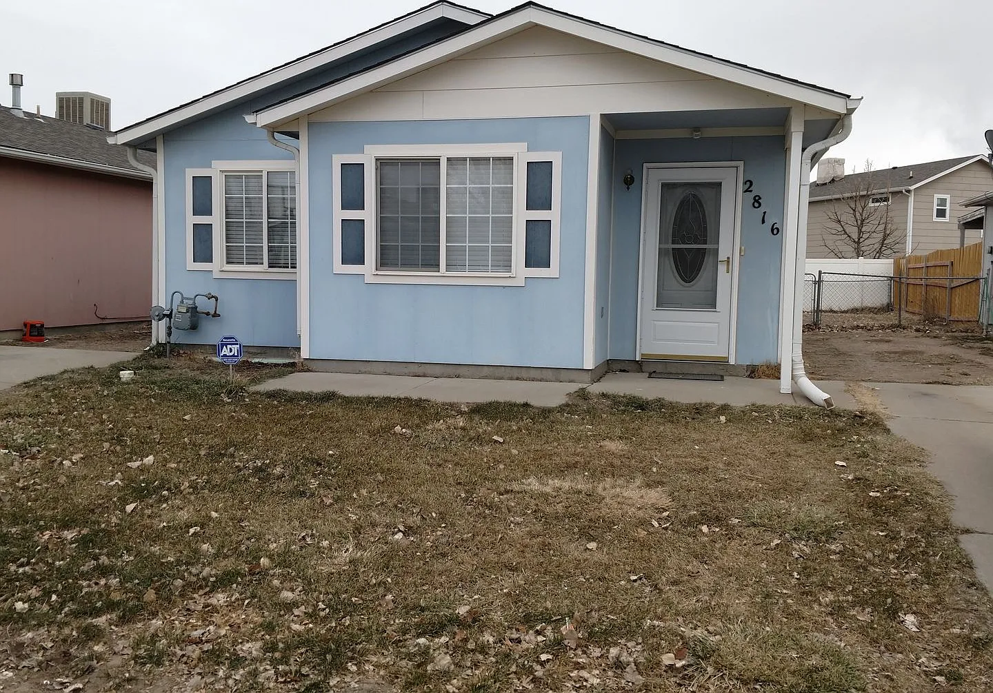 2 bed, 1.0 bath, 856 sqft, $1,400 — Photo 1