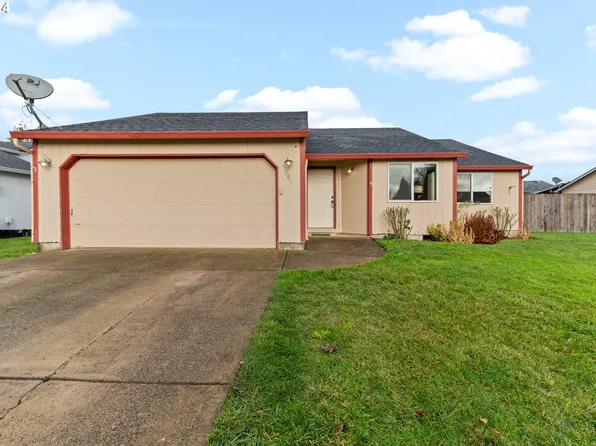 704 NW 16th St, Battle Ground, WA 98604