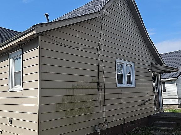 4th image of 318 W Raymond St