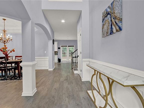 5th image of 2818 Stockbridge Way