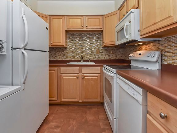 4th image of 7133 N Terra Vista Dr #3304