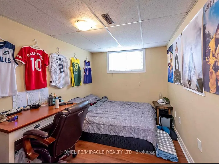 90 Tupper Dr #BASEMENT — Photo 5