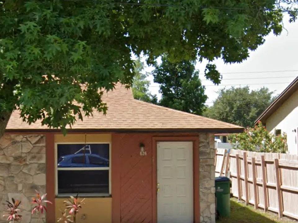 628 Royalty Ct #626