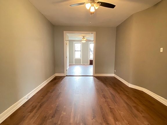 5th image of 458 Harman St Floor 2