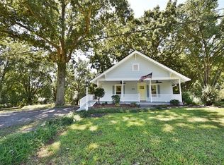 5120 Shallowford Rd, Lewisville, NC 27023