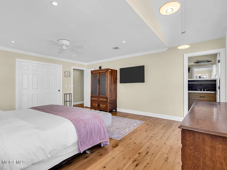 326 Cutter Ln — Photo 20