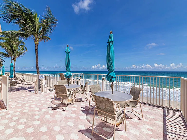 3520 S Ocean Blvd #H404 — Photo 21
