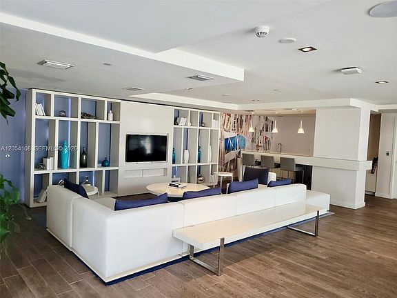 4th image of 4250 Biscayne Blvd APT 806