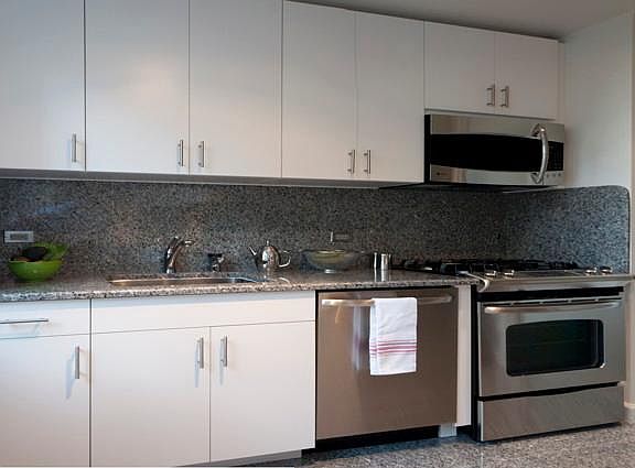 5th image of 1775 York Ave APT 28F